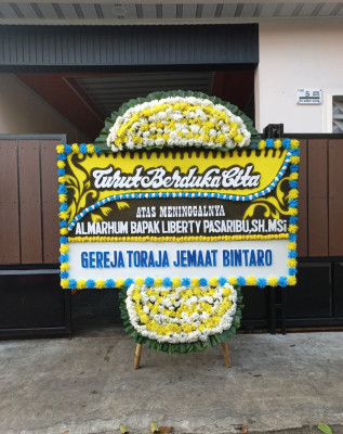 Papan Bunga Duka di Siantar